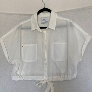 Urban Outfitters Button Front Cropped Short Sleeve Blouse Size Large